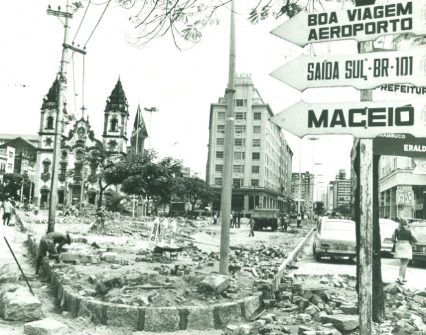 A praça da tortura no Recife colonial