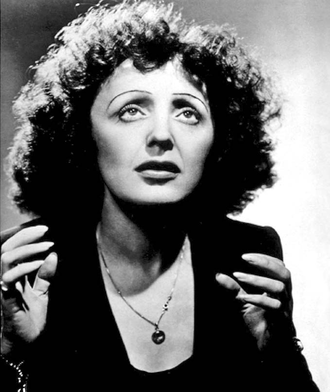 Edith Piaf, da sarjeta  à glória