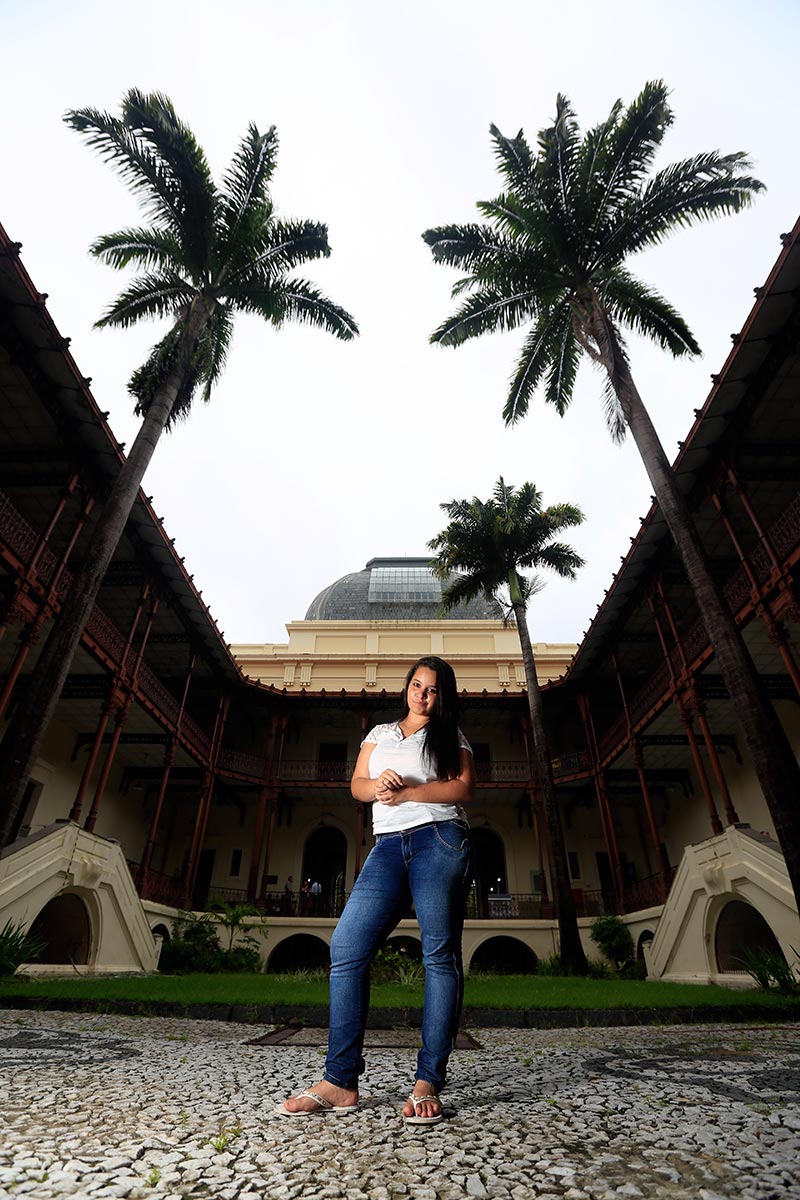 Ela é a única estudante do Curado a entrar este ano na Faculdade de Direito da UFPE. Boa Viagem impera