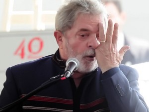 Por que Lula recebe acima do teto previdenciário ?