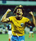 Éder Aleixo, em ação pela Seleção Brasileira