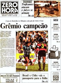Jornal Zero Hora, de Porto Alegre, com a manchete do Grêmio campeão da Copa do Brasil de 1989, sobre o Sport