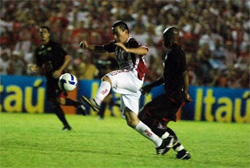 Felipe já marcou 9 gols no Brasileirão de 2008