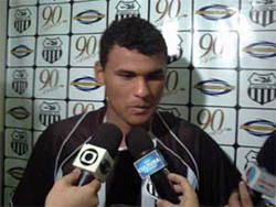 Fábio Silva, atacante do Central