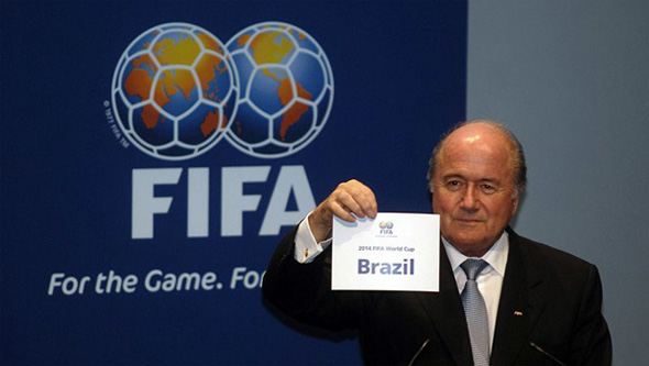 Joseph Blatter anuncia o Brasil como sede da Copa do Mundo de 2014