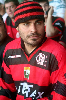 Ator Thiago Lacerda, torcedor do Flamengo