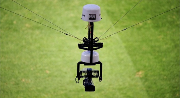 Spidercam em um jogo de futebol. Foto: Fifa/divulgação
