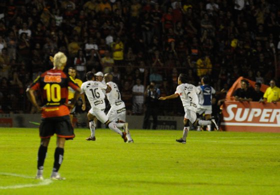 Pernambucano 2011, final: Sport 0x2 Santa Cruz. Foto: Helder Tavares/Diario de Pernambuco