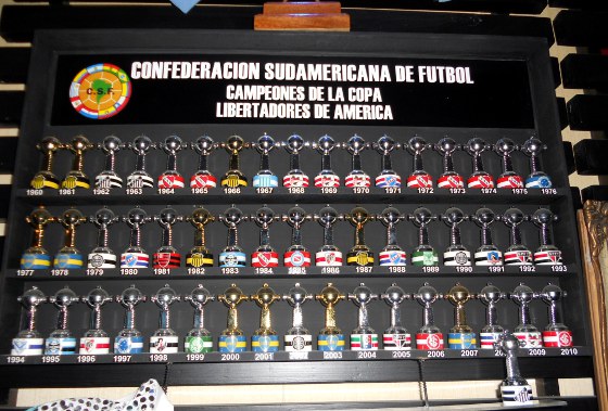 Campeões da Libertadores de 1960 a 2011. Foto: Cassio Zirpoli/Diario de Pernambuco