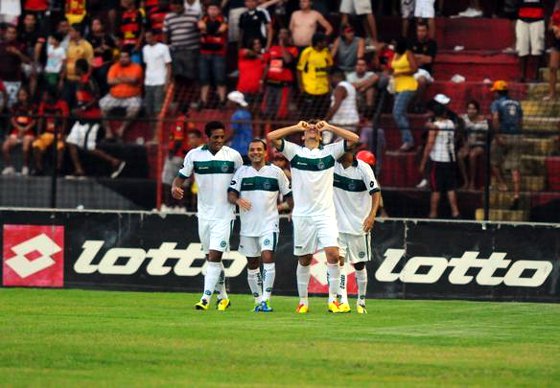 Série B 2011: Sport 0 x 1 Goiás. Foto: Ricardo Fernandes/Diario de Pernambuco