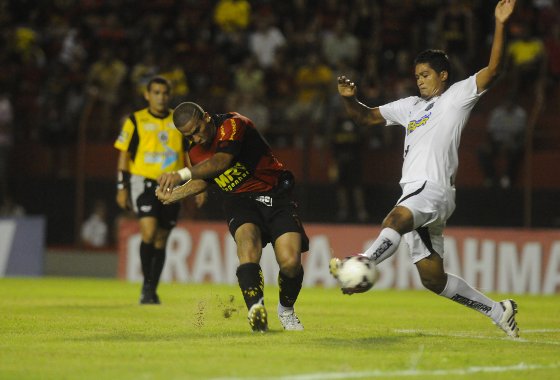 Pernambucano 2012: Sport 2 x 1 Central. Foto: Ricardo Fernandes/Diario de Pernambuco