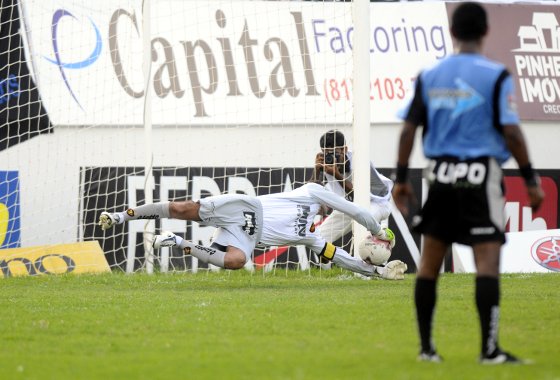 Pernambucano 2012: Central 1x1 Sport. Foto: Helder Tavares/Diario de Pernambuco