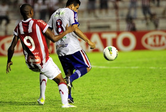 Copa do Brasil 2012: Náutico 2x1 Fortaleza. Foto: Roberto Ramos/Diario de Pernambuco