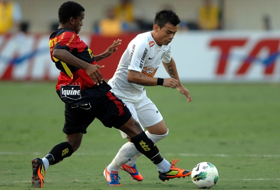 Série A 2012: Santos 0 x 0 Sport. Foto: MAURO HORITA/AGIF/AE
