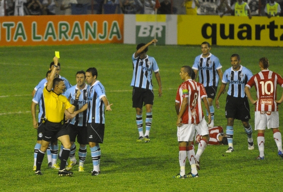 Série A 2012: Náutico 1x0 Grêmio. Foto: Helder Tavares/Diario de Pernambuco