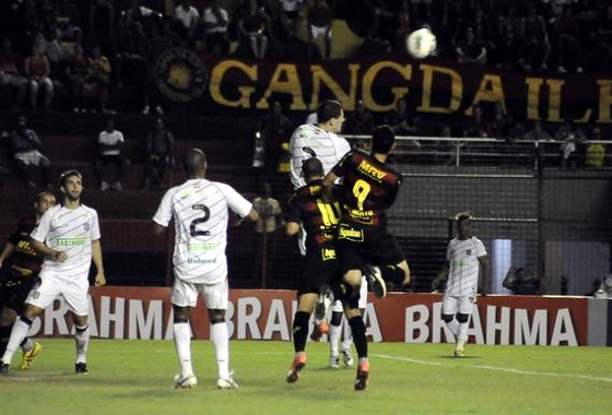 Série A 2012: Sport 0x1 Figueirense. Foto: Bernardo Dantas/Diario de Pernambuco