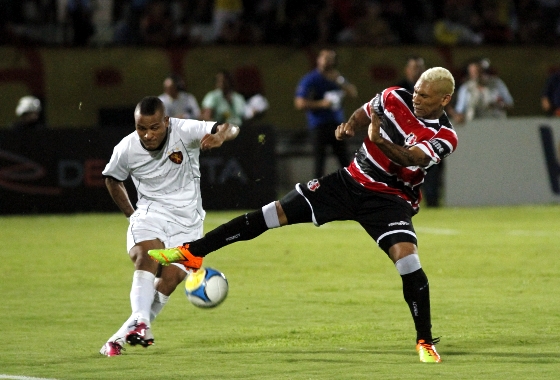 Copa do Nordeste 2014, final: Santa Cruz x Sport. Foto: Ricardo Fernandes/DP/D.A Press