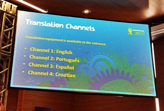 Sistema de tradução das coletivas na Copa do Mundo. Foto: Cassio Zirpoli/DP/D.A Press