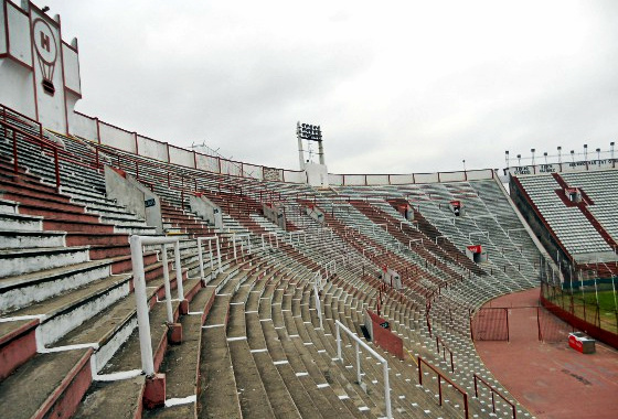 Estádio Tomás Ducó, do Huracán, em Buenos Aires. Foto: Cassio Zirpoli/Diario de Pernambuco