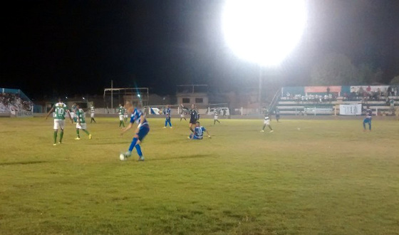Final da 2ª divisão do Pernambucano 2015: Vitória 0x1 Belo Jardim. Foto: FPF/divulgação