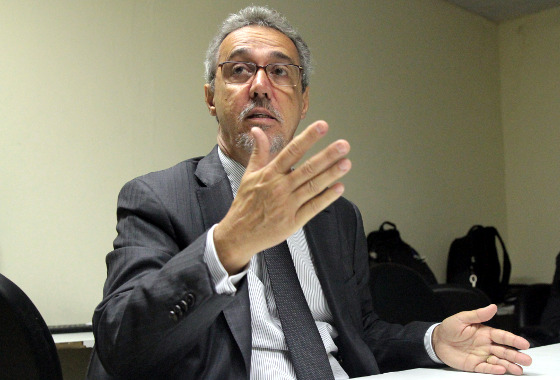 Evandro Carvalho, presidente da FPF em 2016. Foto: Rafael Martins/ Esp. DP. SUPERESPORTES