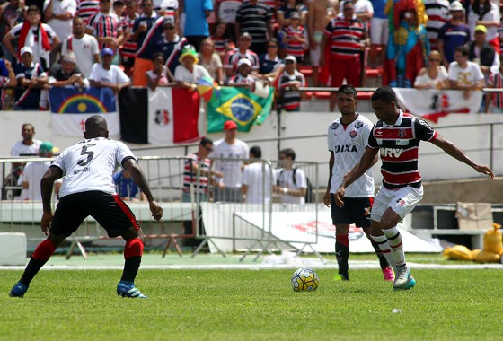 Série A 2016, 1ª rodada: Santa Cruz x Vitória. Foto: Antônio Melcop/Santa Cruz