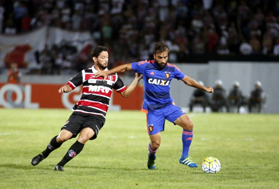 Série A 2016, 5ª rodada: Santa Cruz 0x1 Sport. Rafael Martins/Esp. DP