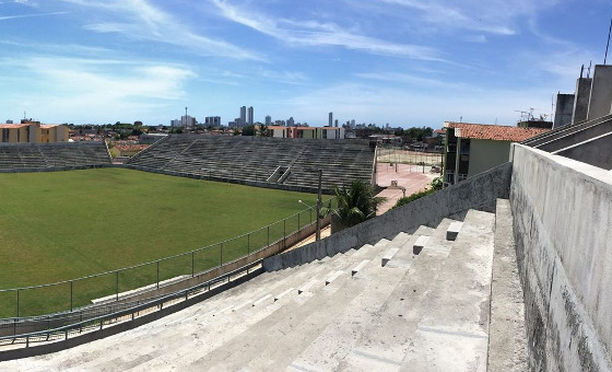 Estádio Grito da República, em Olinda. Foto: Diego Borges/DP