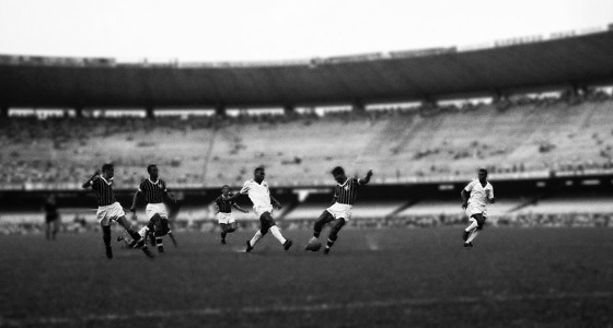O "gol de placa" de Pelé. Crédito: Pelé/twiiter (via Agência O Globo)