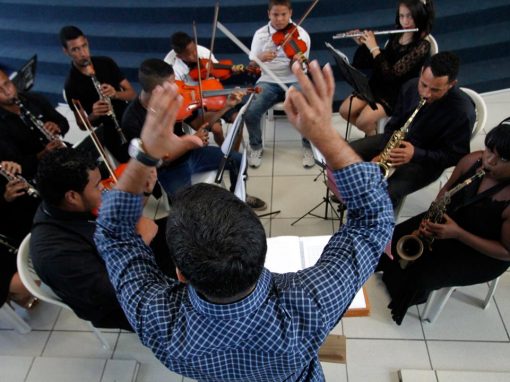 Uma orquestra de vencedores